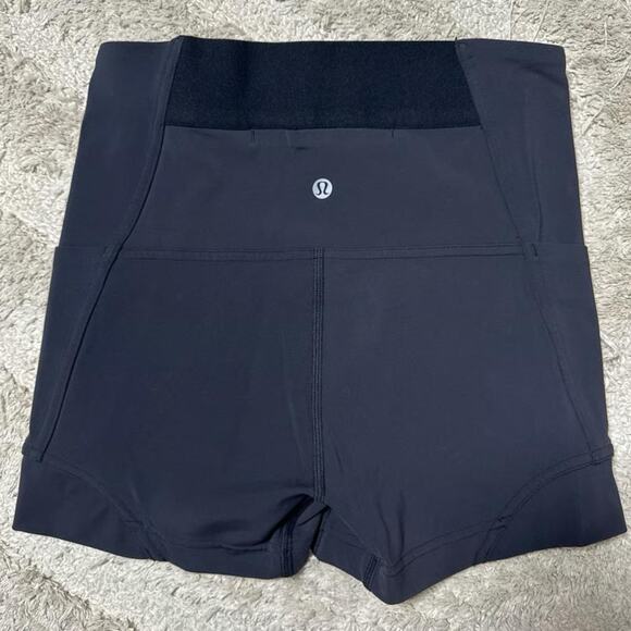 Lululemon Rogue Renegade High Rise Short 2.5" - Picture 4 of 6